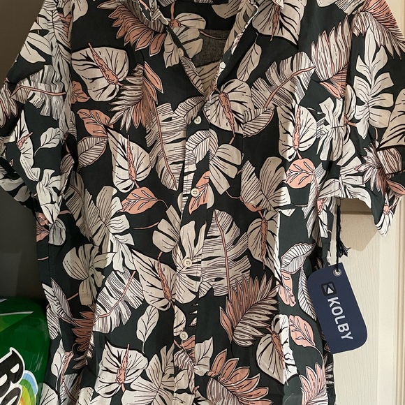 Men’s button down green with pink and white tropical print. New with tags. - Picture 2 of 8